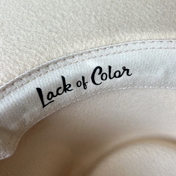 Lack of Color Ivory Rancher - Picture 7 of 11